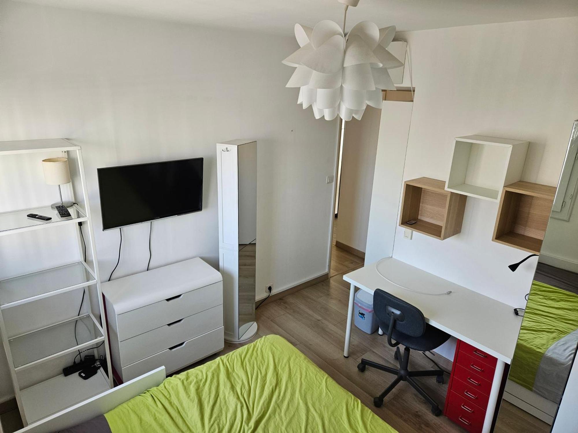 Chambre En Colocation Fille, Proche Mer, Climatisation Toulon Exterior foto
