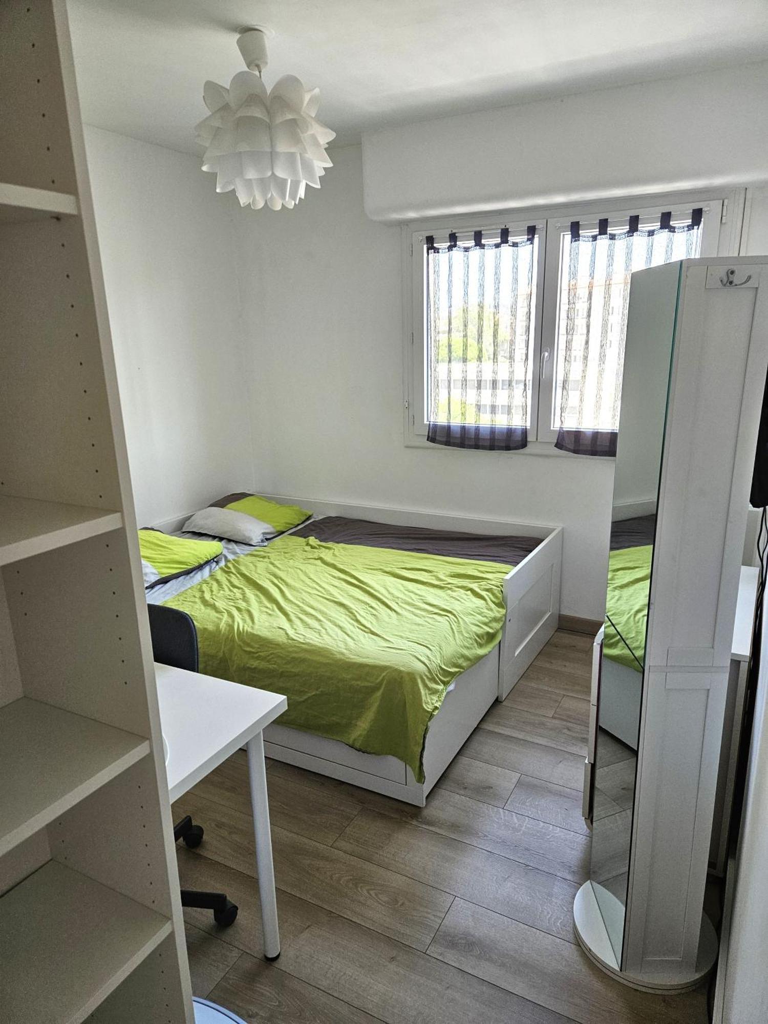 Chambre En Colocation Fille, Proche Mer, Climatisation Toulon Exterior foto
